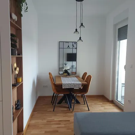 Nina Apartman